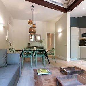 Weflating Sant Antoni Market Apartment Barcelona